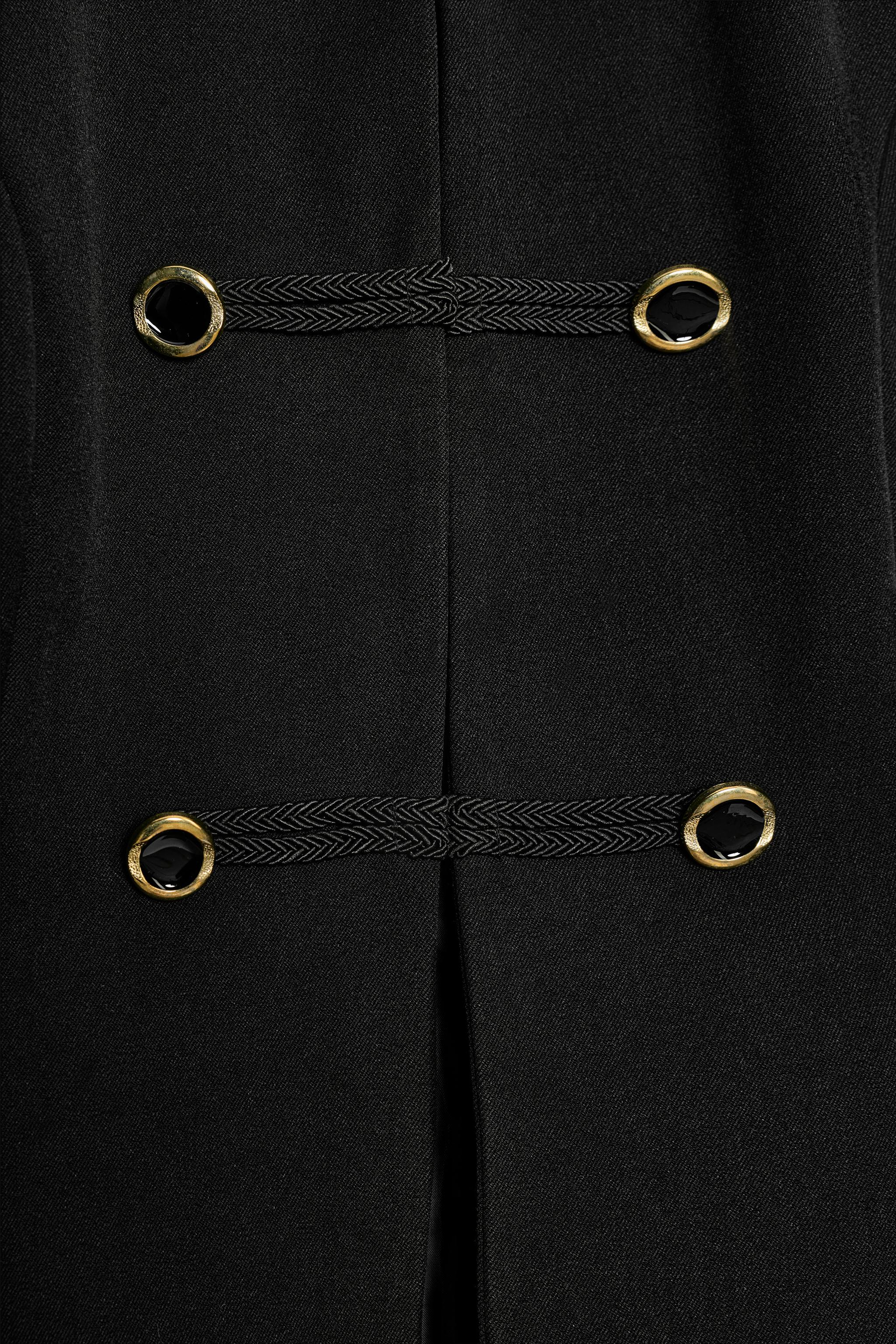 FROG FASTENING VEST